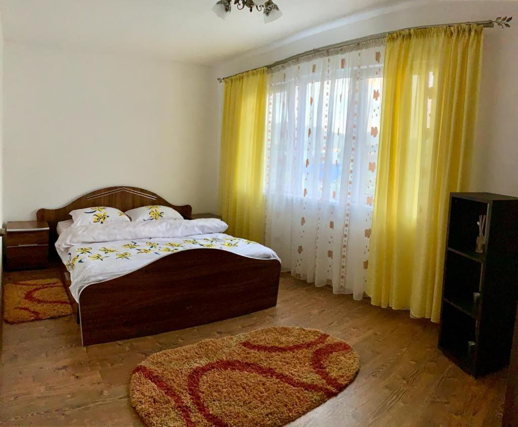 Cazare Apartament Orsova Apartment ภายนอก รูปภาพ